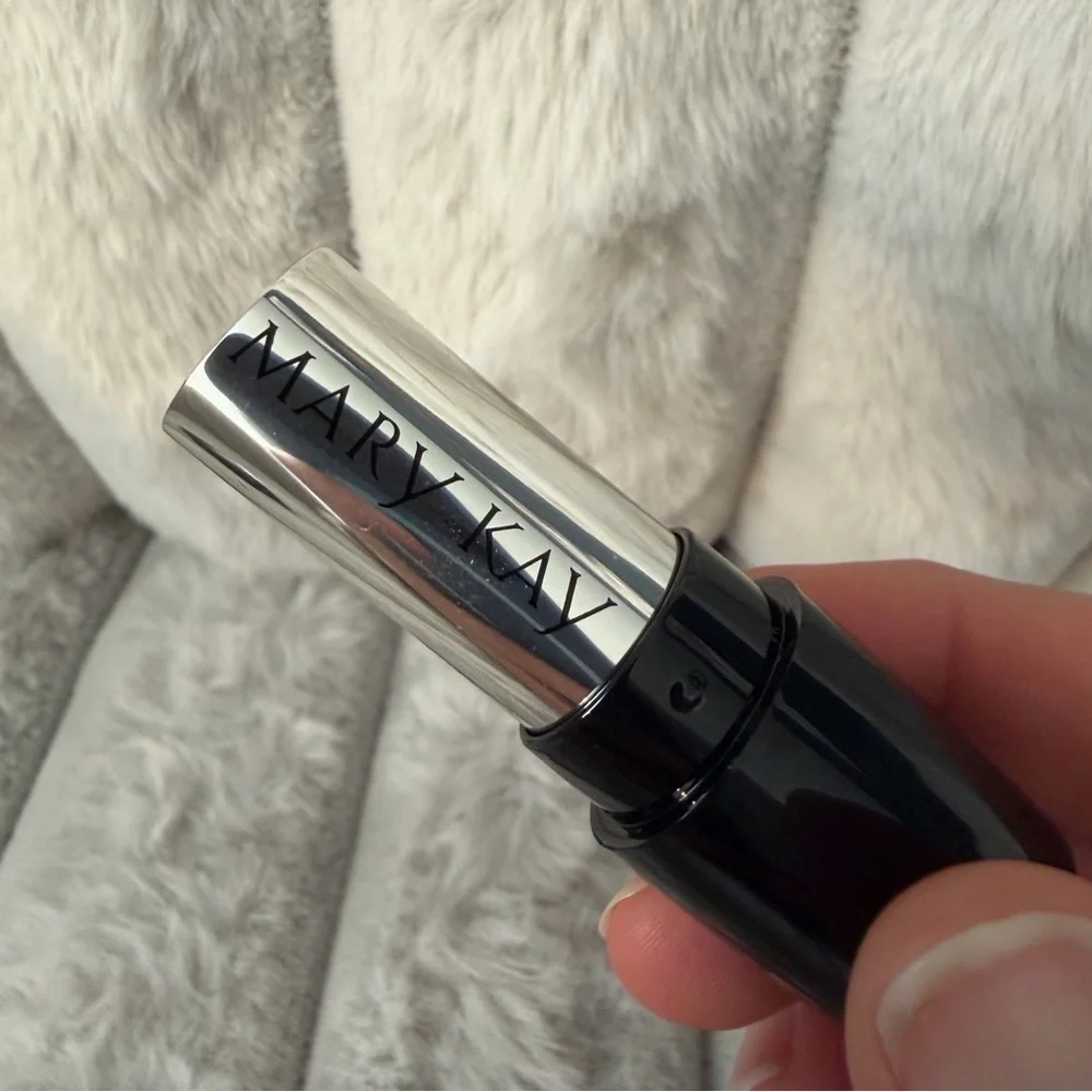 Mary Kay always apricot lipstick